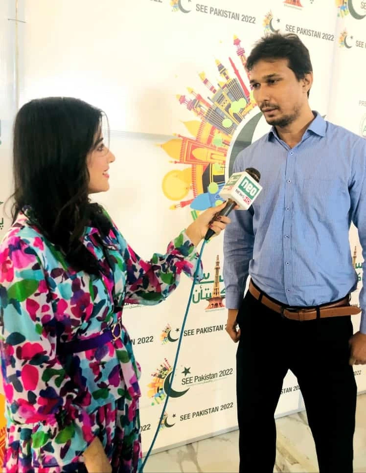 iDevNerds team member interviewed at a tech industry event